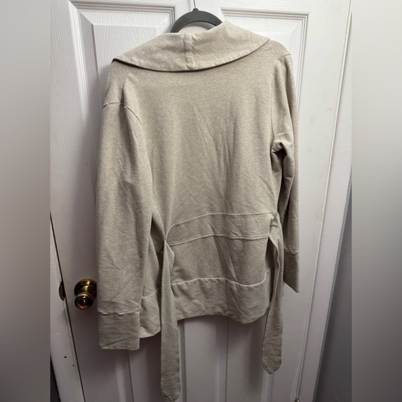 The North Face Beige Women's Apparel - Picture 5 of 5